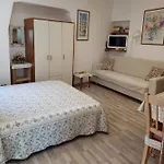 Center N°12 *